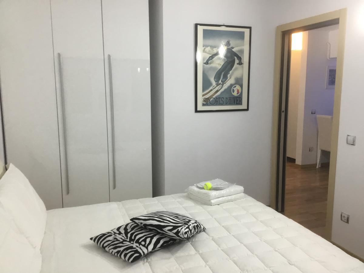 White Dream Suites Яш Екстериор снимка