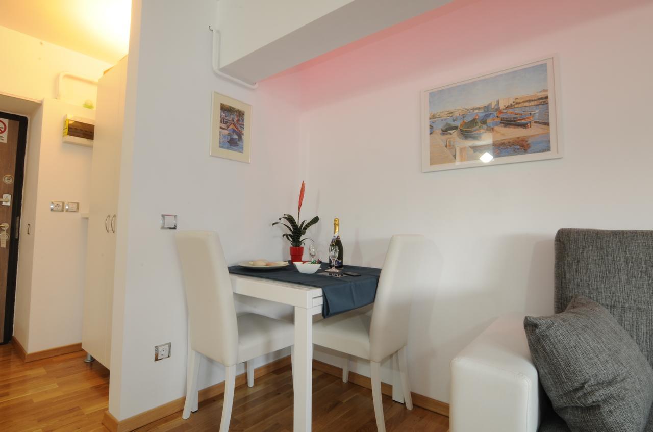 White Dream Suites Яш Екстериор снимка